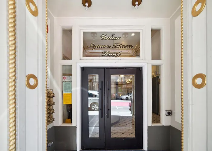 Union Square Plaza Hotel