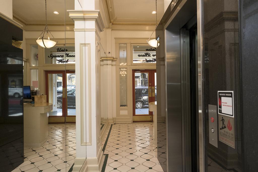 Hotel Union Square Plaza 2*