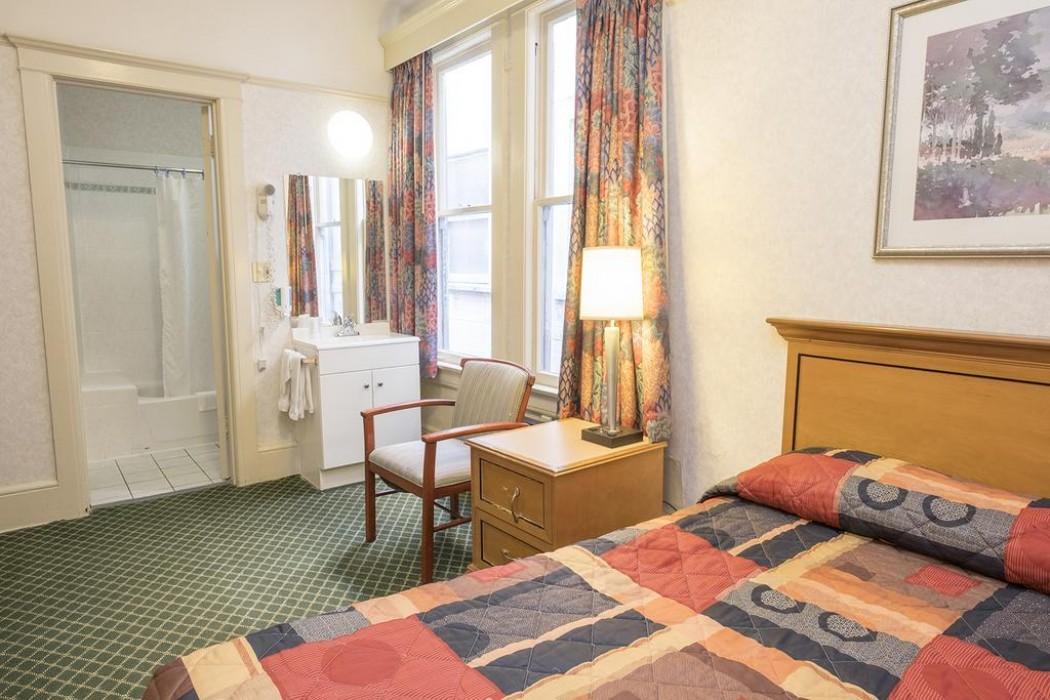 Hotel Union Square Plaza 2*